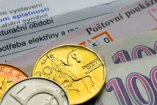 KALKULAČKA: Kolik budete příští rok platit za elektřinu? Vypočítejte si snadno výši záloh